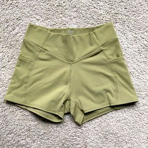 1st Phorm Women’s active mini shorts, size XS. Colored Sage Green